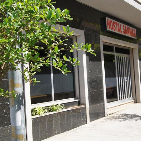 Hostal Sanmar Figueres  Kültér fotó