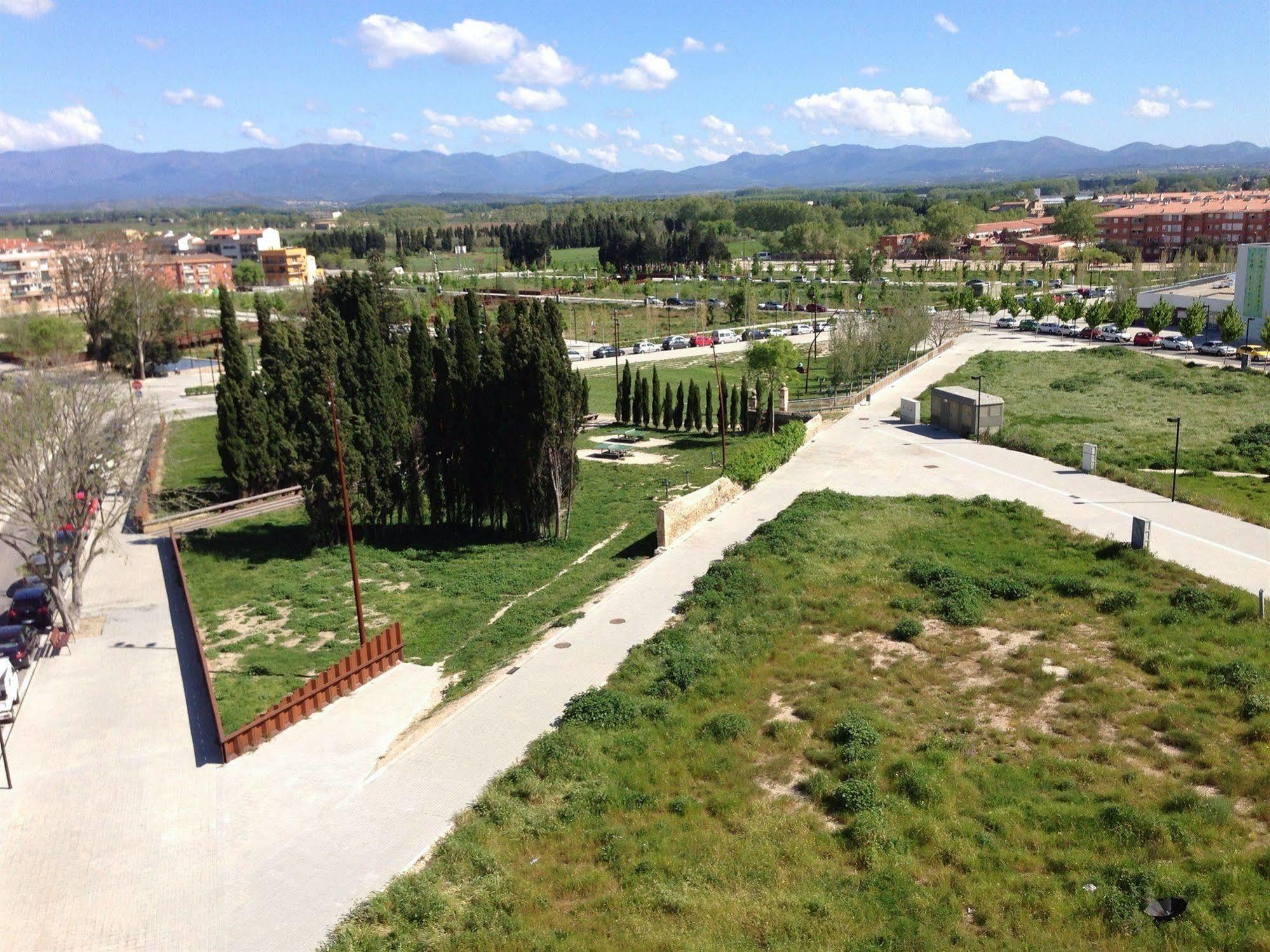 Hostal Sanmar Figueres  Kültér fotó