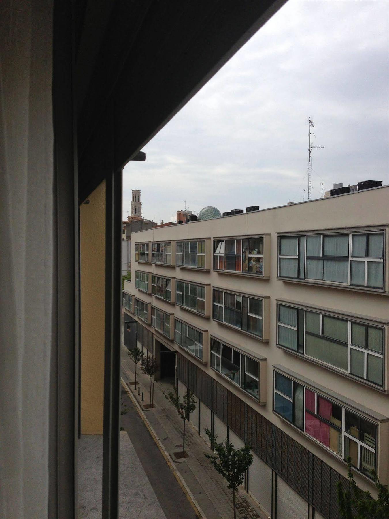 Hostal Sanmar Figueres  Kültér fotó